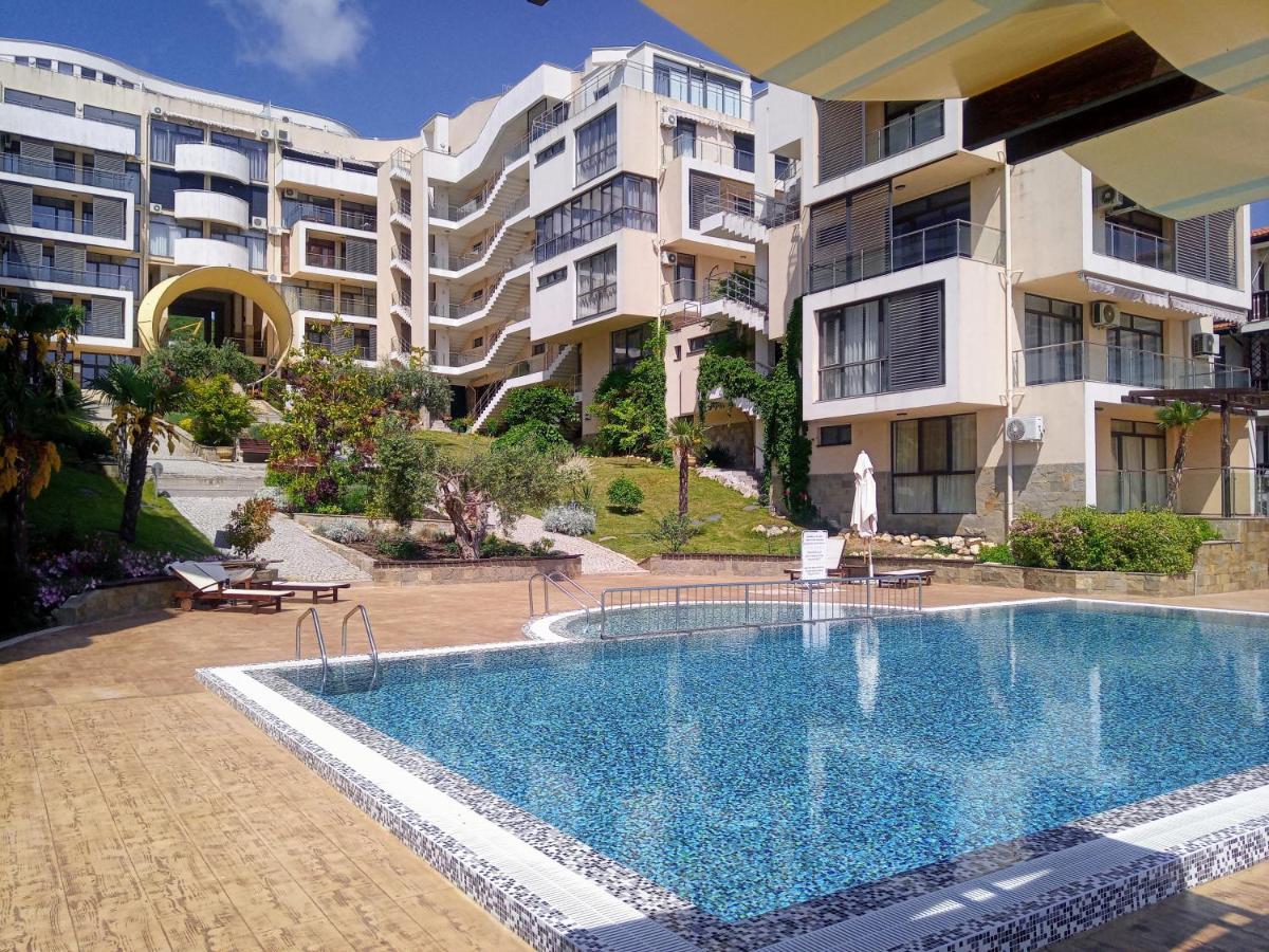 Dolce Vita II Waterfront Sunset Sea View Luxury Apartament Sveti Vlas Exteriör bild